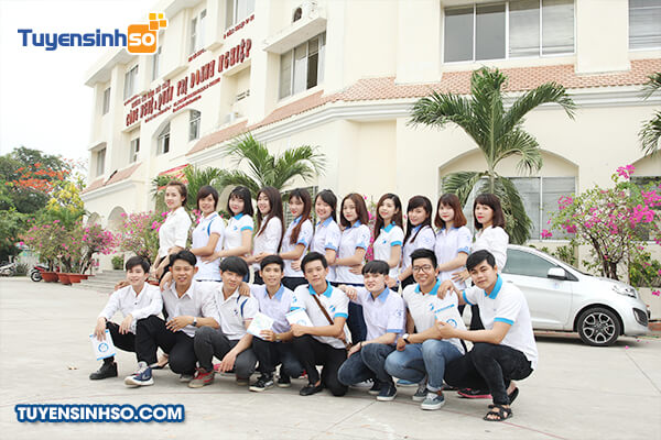 Thông tin tuyển sinh trường Cao đẳng Bán công Công nghệ và Quản trị doanh nghiệp Thông tin tuyển sinh trường Cao đẳng Bán công Công nghệ và Quản trị doanh nghiệp