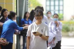 Thấy gì từ việc ngành kinh tế, kỹ thuật vợt thí sinh khối C